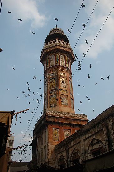 lah10.jpg